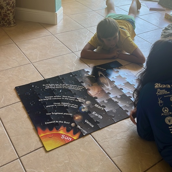 Solar System puzzle - Picture 6 of 7